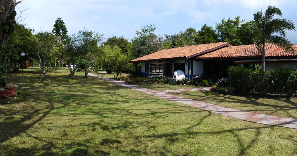 Hotel Bougainvillea San Jose Santo Domingo De Heredia المظهر الخارجي الصورة