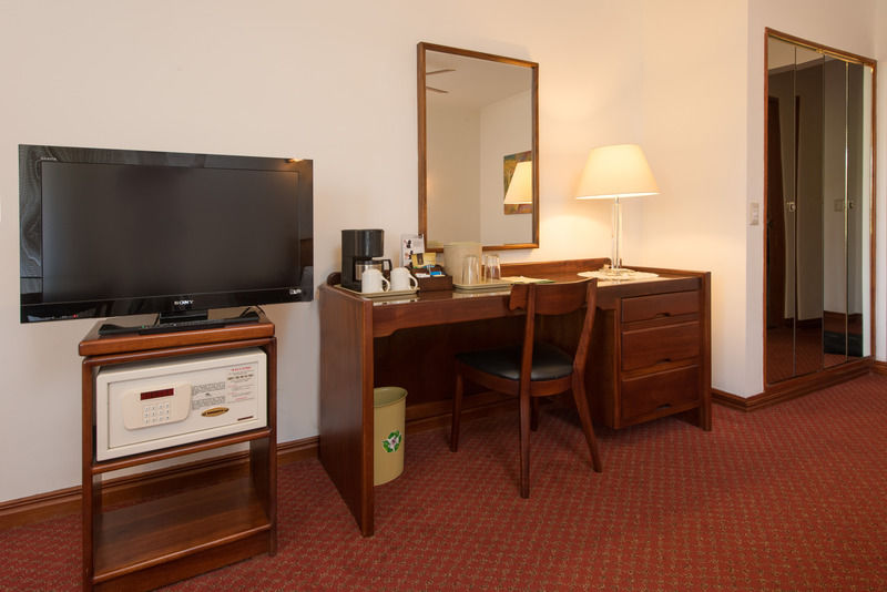 Hotel Bougainvillea San Jose Santo Domingo De Heredia المظهر الخارجي الصورة